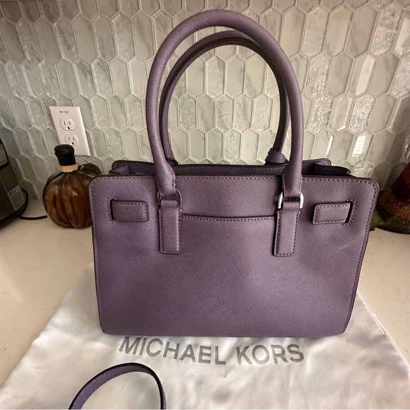 Michael Kors Lavender Saffiano Leather Satchel Bag With Detachable Strap & Dust - Picture 3 of 16